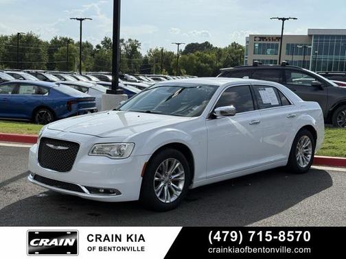 2016 Chrysler 300 S