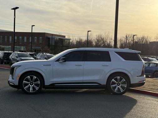 2026 Cadillac Escalade IQL Premium Luxury
