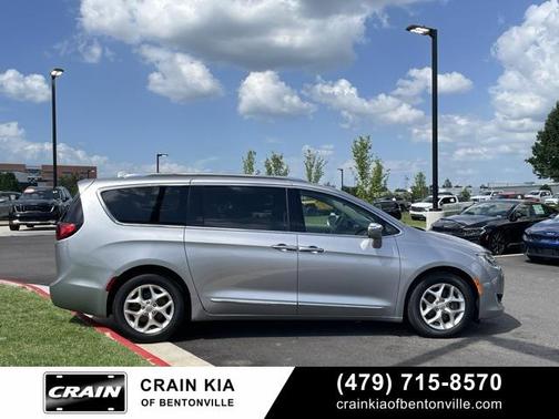 2020 Chrysler Pacifica Limited
