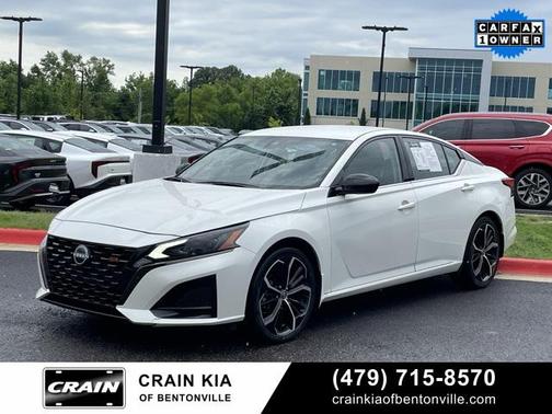 2023 Nissan Altima SR FWD
