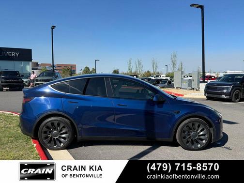 2021 Tesla Model Y Long Range Dual Motor All-Wheel Drive