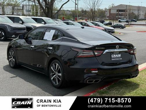 Super Black 2019 Nissan Maxima 3.5 SL