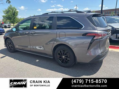Predawn Gray Mica 2021 Toyota Sienna XLE 8 Passenger