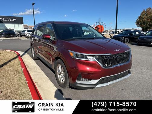 2024 Kia Carnival LX