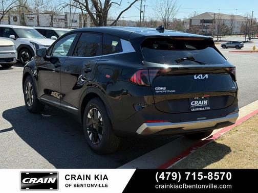 Fusion Black 2026 Kia Sportage Hybrid LX
