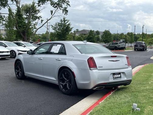 2021 Chrysler 300 S