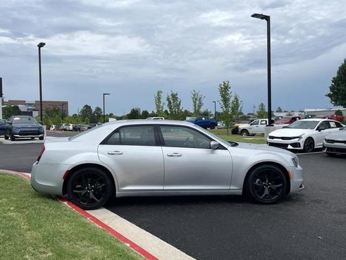 2021 Chrysler 300 S