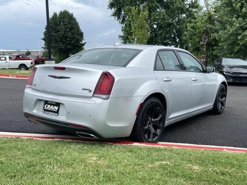 2021 Chrysler 300 S