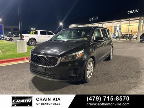 2017 Kia Sedona LX