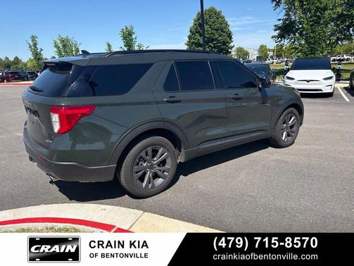 FORGED GREEN METALLIC 2024 Ford Explorer XLT