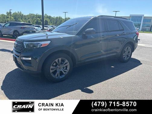 FORGED GREEN METALLIC 2024 Ford Explorer XLT