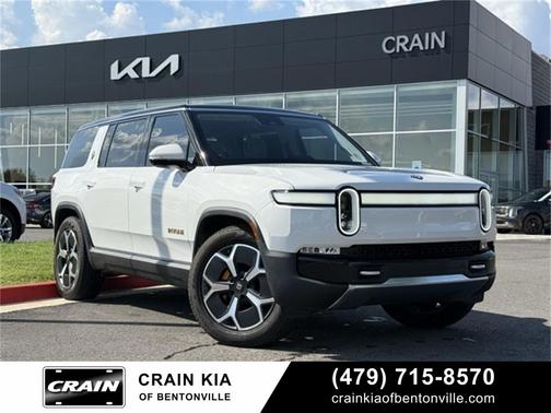 2023 Rivian R1S Adventure