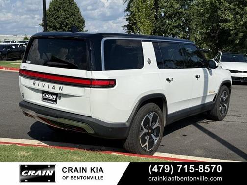 2023 Rivian R1S Adventure