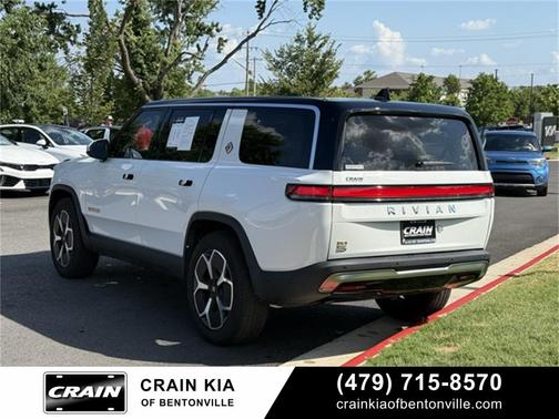 2023 Rivian R1S Adventure