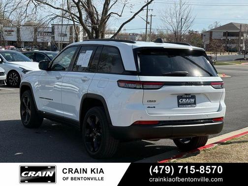 2023 Jeep Grand Cherokee Altitude