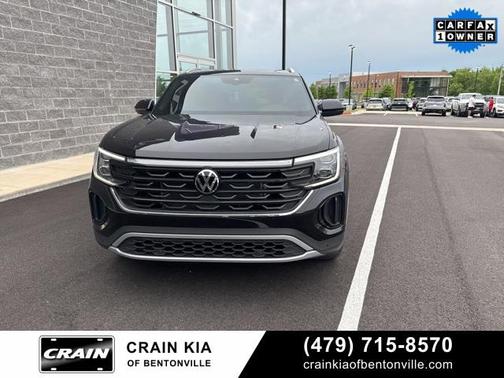 2025 Volkswagen Atlas Cross Sport 2.0T SE w/Technology 4MOTION