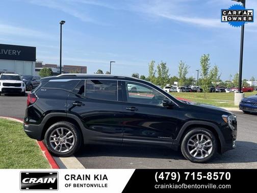 2023 GMC Terrain SLT