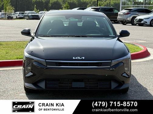 Aurora Black Pearl 2026 Kia K4 LX