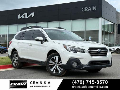 Crystal White Pearl 2019 Subaru Outback 2.5i Limited