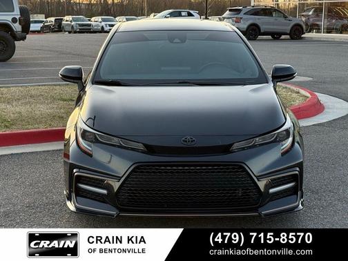 Black Sand Pearl 2022 Toyota Corolla SE