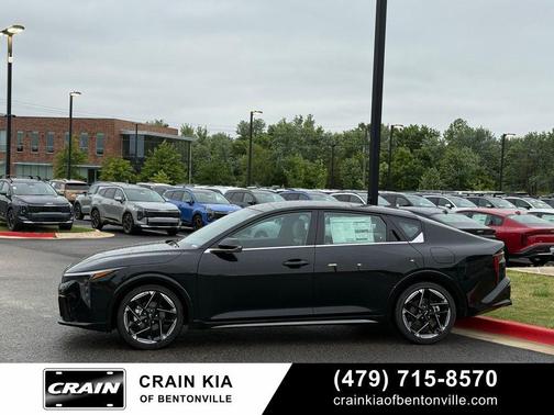 Aurora Black Pearl 2026 Kia K4 GT-Line