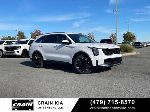 Glacial White Pearl 2026 Kia Sorento EX