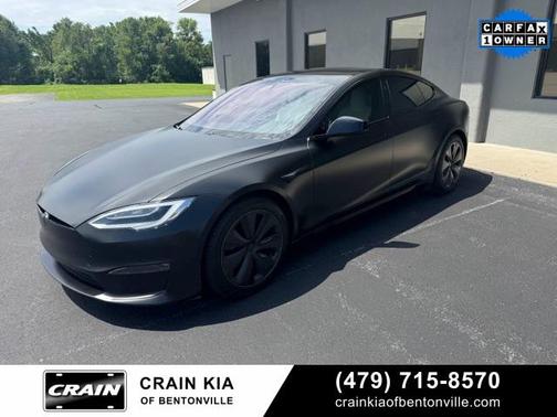 2022 Tesla Model S Plaid