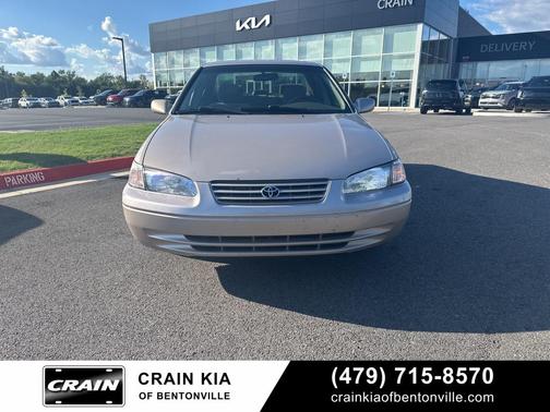 1999 Toyota Camry LE