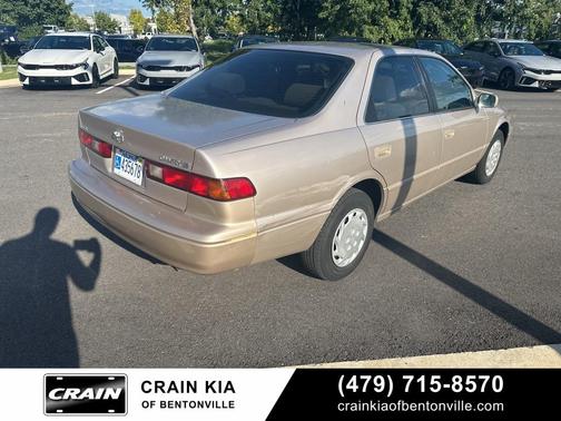 1999 Toyota Camry LE