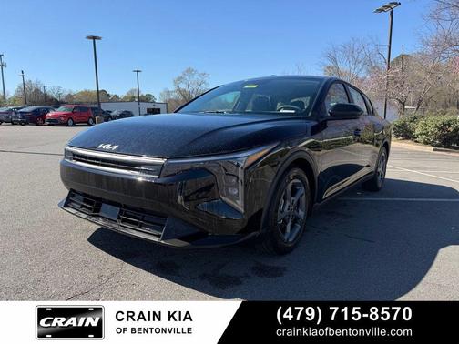 Aurora Black Pearl 2026 Kia K4 LXS