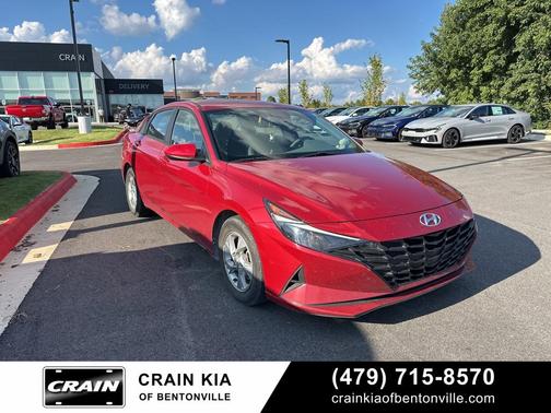 2021 Hyundai ELANTRA SE