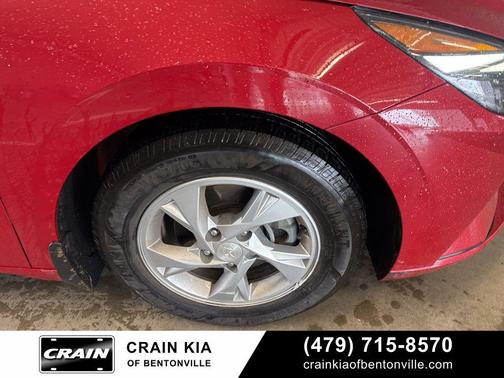 Scarlet Red Pearl 2021 Hyundai ELANTRA SE
