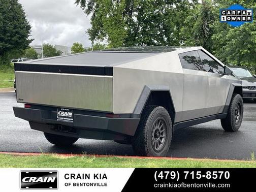 2024 Tesla Cybertruck Cyberbeast