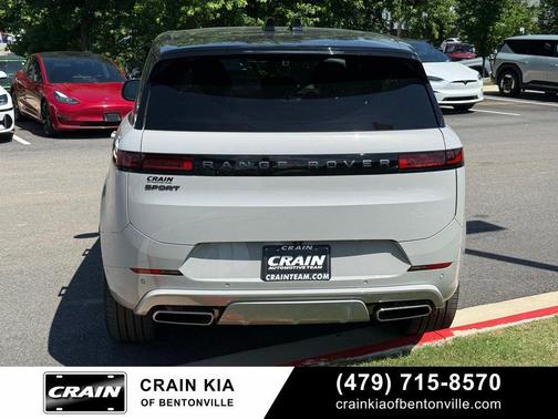Ethereal Frost Silver SV Bespoke Ultra Met Gloss 2025 Land Rover Range Rover Sport SE