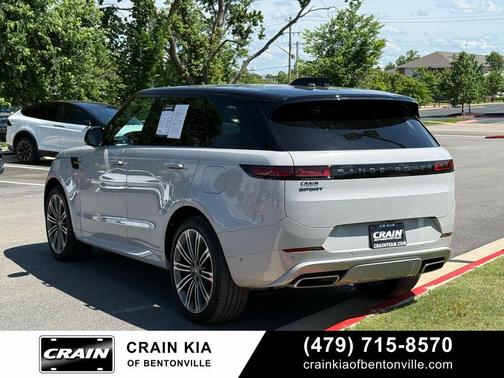 Ethereal Frost Silver SV Bespoke Ultra Met Gloss 2025 Land Rover Range Rover Sport SE