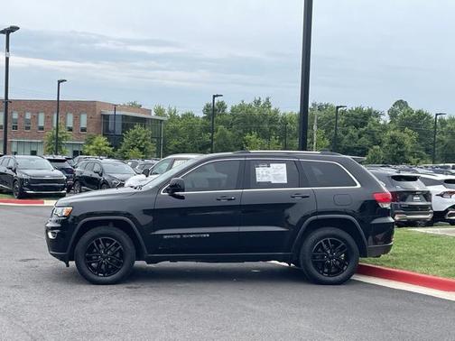 2018 Jeep Grand Cherokee Laredo E