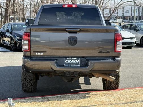 2021 RAM 2500 Big Horn Crew Cab 4x4 6'4' Box