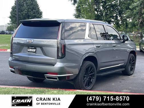 2022 Cadillac Escalade Premium Luxury