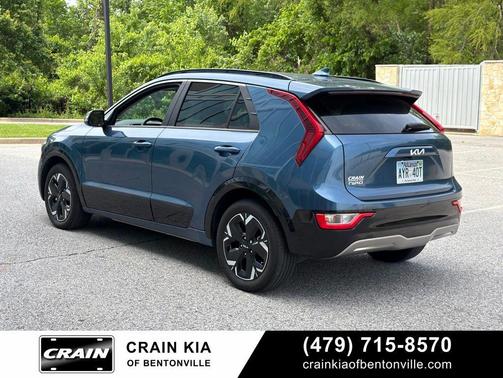 Mineral Blue 2024 Kia Niro EV Wind
