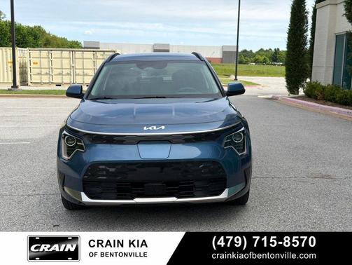 Mineral Blue 2024 Kia Niro EV Wind