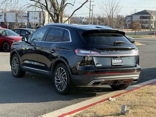 2020 Lincoln Nautilus Reserve