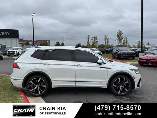 2022 Volkswagen Tiguan 2.0T SEL R-Line 4MOTION