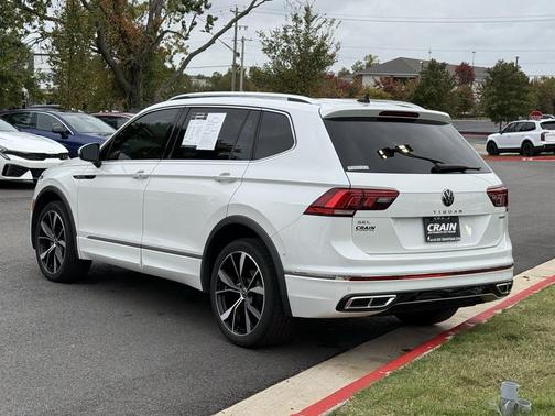 2022 Volkswagen Tiguan 2.0T SEL R-Line 4MOTION