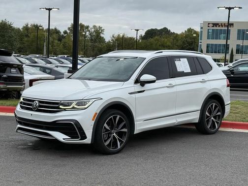 2022 Volkswagen Tiguan 2.0T SEL R-Line 4MOTION