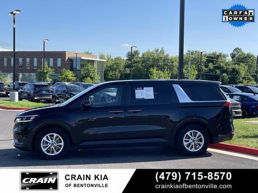 2023 Kia Carnival LX