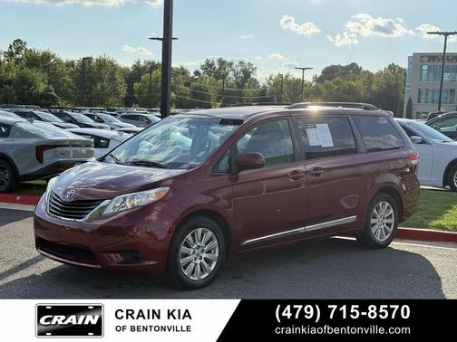 2013 Toyota Sienna LE