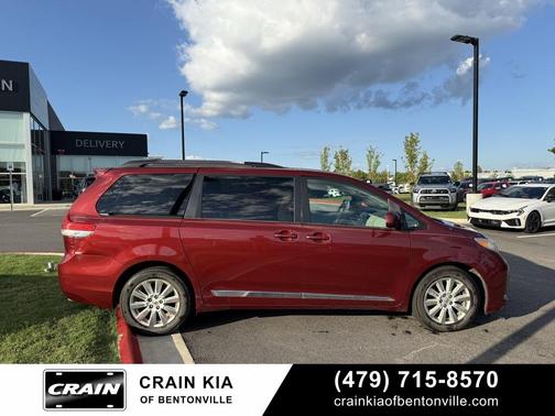 2013 Toyota Sienna LE