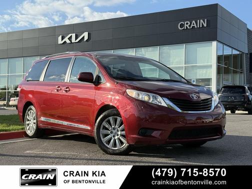2013 Toyota Sienna LE