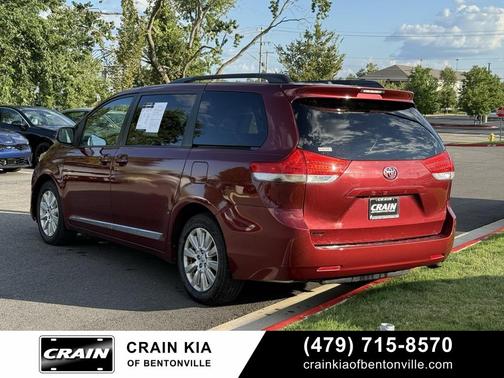 2013 Toyota Sienna LE