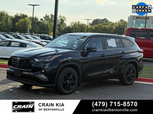 2024 Toyota Highlander LE